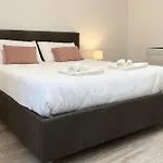 Lejlighed Adelune - Spazioso Vicino Arena - 2 E 6 Posti Letto *