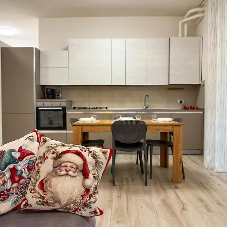 Adelune - Spazioso Vicino Arena - 2 E 6 Posti Letto